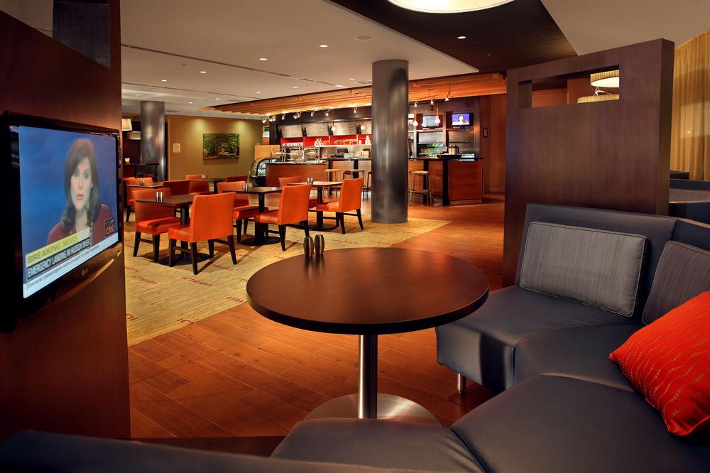 Отель Courtyard By Marriott Стюарт Экстерьер фото