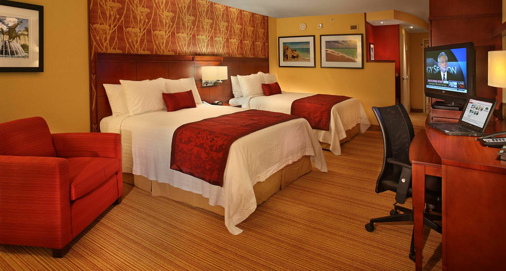 Отель Courtyard By Marriott Стюарт Экстерьер фото